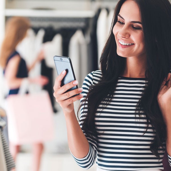 7 Ways to Connect Your Social Media Channels to Your In-Store Experience